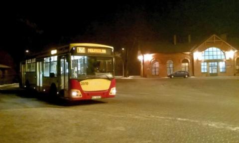 Autobus nocny wraca na trasę
