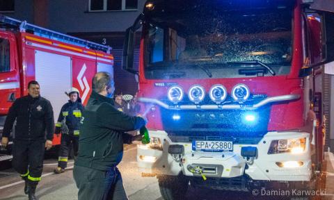 Strażacy świętowali przyjazd nowego wozu gaśniczego