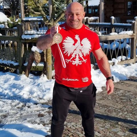 Hovhannes Yazichyan został mistrzem Polski w trójboju siłowym Życie Pabianic