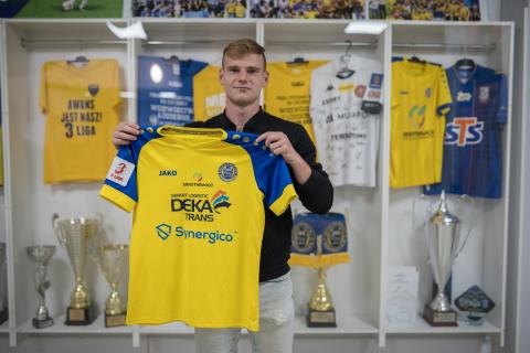 Wychowanek PTC Filip Becht będzie piłkarzem Unii Skierniewice Życie Pabianic