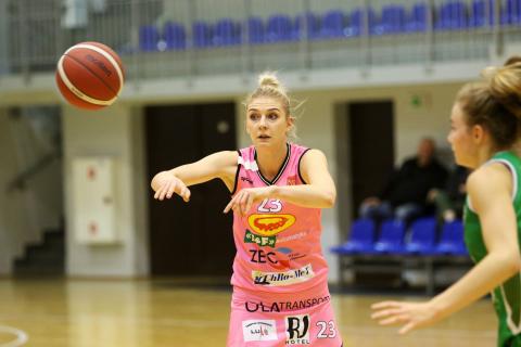 Magdalena Grzelak rzuciła dla Grota aż 31 punktów Życie Pabianic