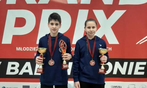 Badmintoniści Korony Szymon Gwiazda i Anna Ciężka wrócili z Grand Prix ze złotymi medalami Życie Pabianic