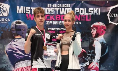 Zawodnicy Azji: Oliwier Baranowski i Julia Śmiałkowska startowali w mistrzostwach Polski Życie Pabianic