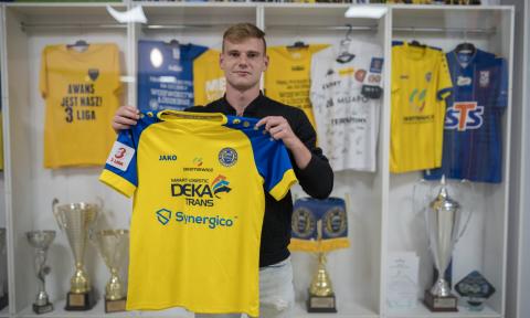 Wychowanek PTC Filip Becht będzie piłkarzem Unii Skierniewice Życie Pabianic