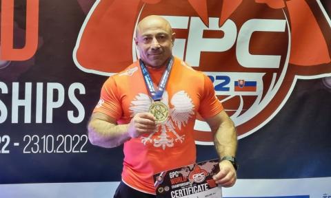 Hovhannes Yazichyan w słowackiej Trnavie sięgnął po tytuł mistrza świata Życie Pabianic