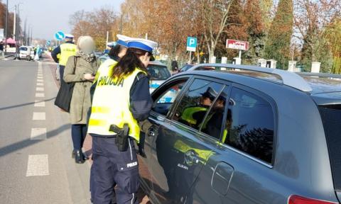 Policyjne podsumowanie akcji "Wszystkich Świętych 2022" Życie Pabianic