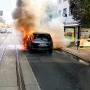 Pożar auta na ulicy 
