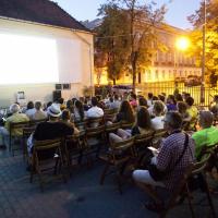 Rusza kino "pod chmurką" dla widzów dorosłych Życie Pabianic