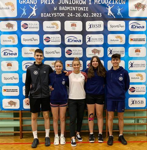 Badmintonowa ekipa Korony Pabianice podczas zawodów w Białymstoku Życie Pabianic