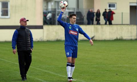 Piotr Szynka strzelił dla GKS Ksawerów już sześć goli w tym sezonie Życie Pabianic