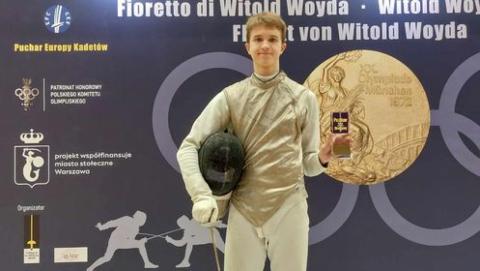 Tomasz Bartoszek (Zjednoczeni Pabianice) zdobył brązowy medal Pucharu Europy kadetów w szermierce Życie Pabianic