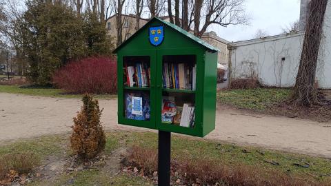 Biblioteka "pod chmurką" w parku i w Lewitynie Życie Pabianic